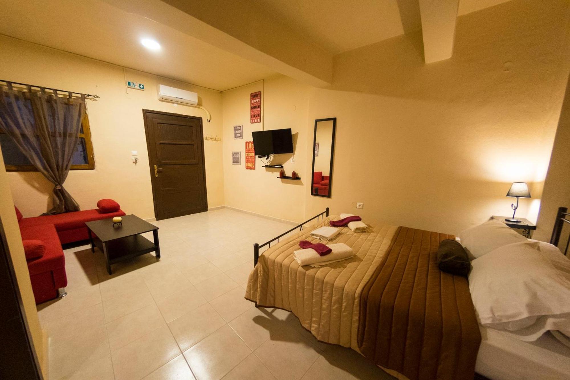 Zografos Apartments - Old Town Rhodes City Εξωτερικό φωτογραφία